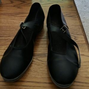 Tap shoes